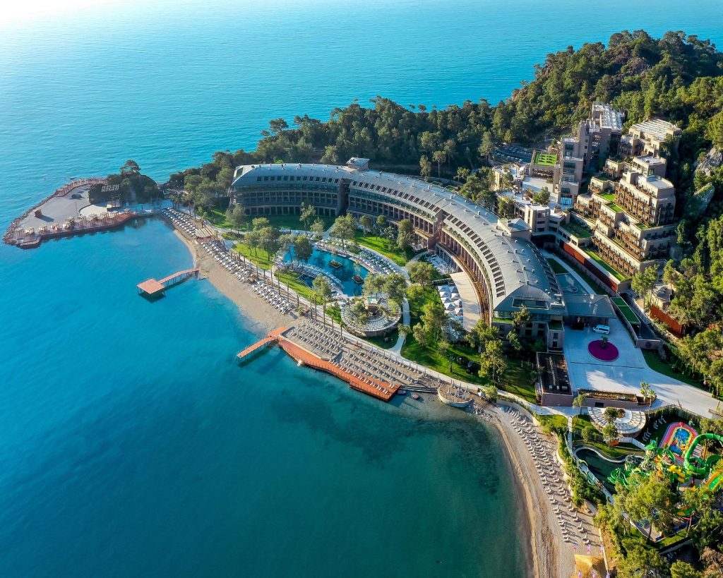 Cumhurbaşkanı Erdoğan: Türkiye’de tatil yapan turist ülkemizden vazgeçemiyor