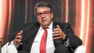 Eski Alman Bakan Sigmar Gabriel TRT Deutsch’a konuştu