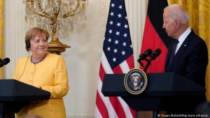 Biden ve Merkel’den “dış güçlere karşı birlik” mesajı