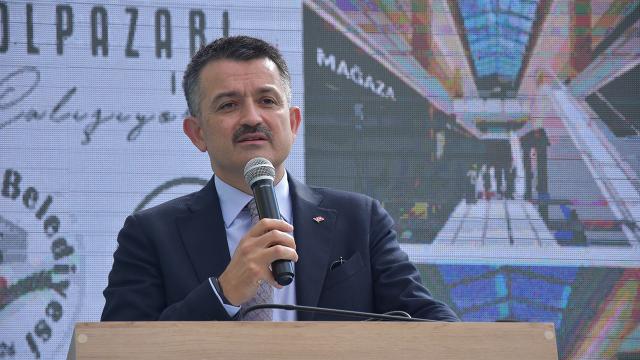 Bakan Pakdemirli: Marmara’da tutulan balıkların yenmesiyle ilgili sorun yok