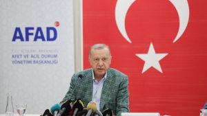 Cumhurbaşkanı Erdoğan: Yanan evlere öncelikle 50 bin liraya kadar eşya yardımı yapılacak