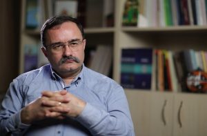 Prof. Dr. Hakan Kırımlı, Çatalca ve Saray’da Kırım Hanlığı kitabelerini inceledi