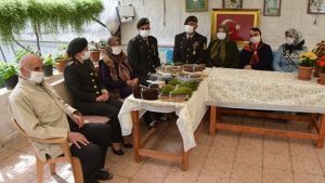 Havva ninenin ördüğü patikler Mehmetçiğe ulaştı