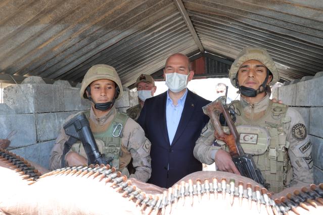 Bakan Soylu Bitlis’te güvenlik toplantısına katıldı