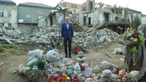 Numan Kurtulmuş, sivillerin hayatını kaybettiği Gence’yi ziyaret etti