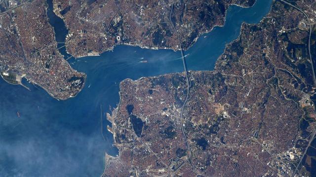 ABD’li astronot uzaydan İstanbul’u fotoğrafladı: Harika görünüyor