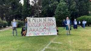 Boğaziçi Üniversitesi: Yine bir gece yarısı kararnamesi ve yeni bir atanmış rektör krizi