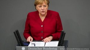 Merkel: Taliban’la görüşülmeli