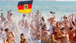 Recep Yavuz: Almanya, aşılanmayı Antalya kozuyla artırmaya çalışıyor