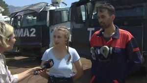 Balayını yarıda kesip yangına koştular