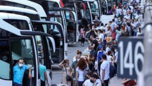 Aşı olmayanlar şehirler arası seyahat edebilecek mi? Aşı olmayanlara PCR testi zorunluluğu…