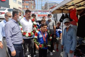 Kandıra Belediye Başkanı Faruk Akkoyun Kandıralı hemşehrilerini ziyaret etti