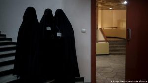 Kabil Üniversitesi kapılarını kadınlara kapattı