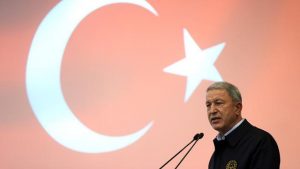 Bakan Akar: Başarılı tatbikatlar, bizi izleyen düşman gözleri korkutuyor