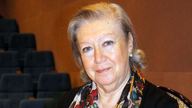 Türk Sanat Müziği sanatçısı İnci Çayırlı hayatını kaybetti