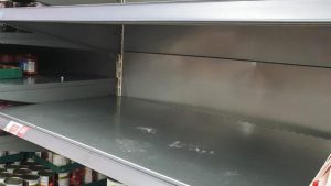 İngiltere’de tedarik zinciri çöktü raflar boş kaldı