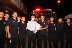 Kocaeli Büyükşehir Belediye Başkanı Doç. Dr. Tahir Büyükakın; Kocaeli İtfaiye teşkilatımızın çıtası yükseliyor