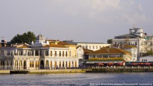 Büyükada’da İBB ile TÜGVA arasında tahliye gerginliği