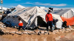Ege adalarında sığınmacı sayısı azaldı