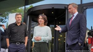 Yeşiller ve FDP koalisyon hazırlıkları yapıyor