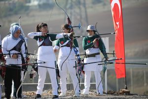 Tuzla’da 29 Ekim Cumhuriyet Bayramı’na Özel Okçuluk Turnuvası Düzenlendi
