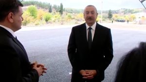 Aliyev’den Zengilan’a ziyaret
