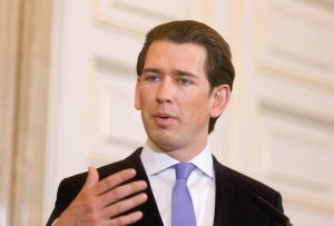 Avusturya Başbakanı Kurz üzerindeki baskı artıyor
