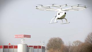 Türkiye merkezli AirCar şirketinin geliştirdiği uçan araba 2025’te göklerde