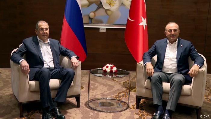 Lavrov’dan Çavuşoğlu’na Ukrayna telefonu