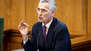 NATO uyardı: Rusya, Ukrayna sınırına askeri yığınak yapıyor