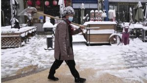 Çin’in Gansu eyaletinde son 14 yılın en yoğun kar yağışı yaşandı