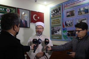 Diyanet İşleri Başkanı Erbaş, “Evlerin içindeki taşları bile talan etmişler”