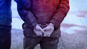 FETÖ’den aranan emekli astsubay saklandığı evde yakalandı