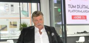 Nuri Alço fuarda tekerlekli sandalyede görüntülendi! 