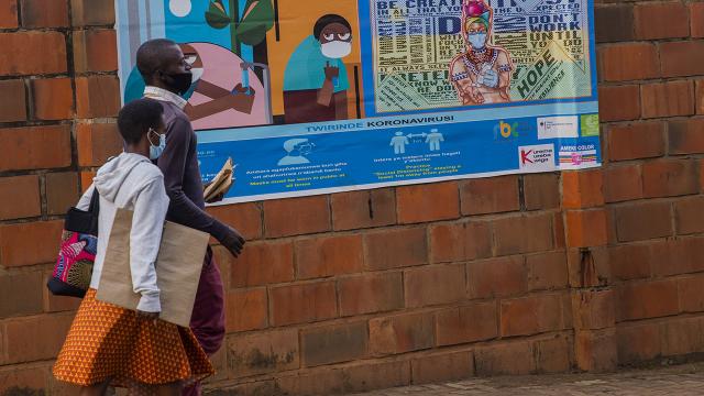 Ruanda’da 5 binden fazla aileye akıllı telefon dağıtılacak