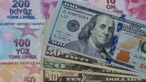 Faiz indirimi beklentisi kura yeni zirve yaptırdı