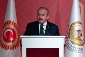 TBMM Başkanı Şentop, birinci oturumunda konuştu