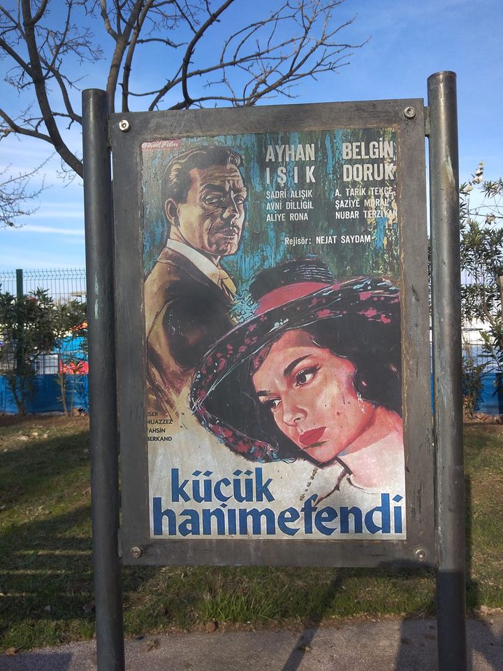Heykeli dikilen bir Türk filmi : “Küçük Hanımefendi”