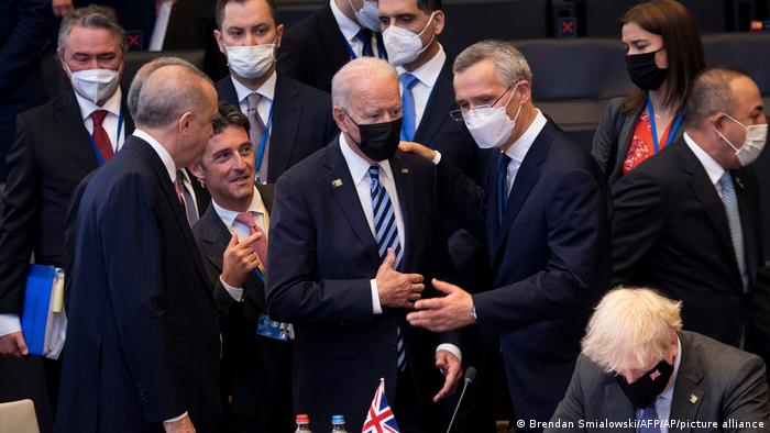 2021 Türkiye dış politikası için “U dönüşü” yılı oldu