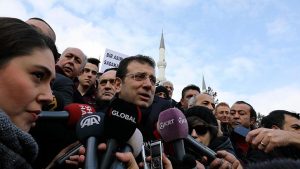 İBB Başkanı İmamoğlu: Benim insanımın fukaralığı içimi yakıyor