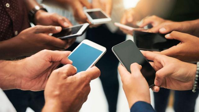 AB ülkeleri 10 yıl daha roaming ücreti uygulamayacak