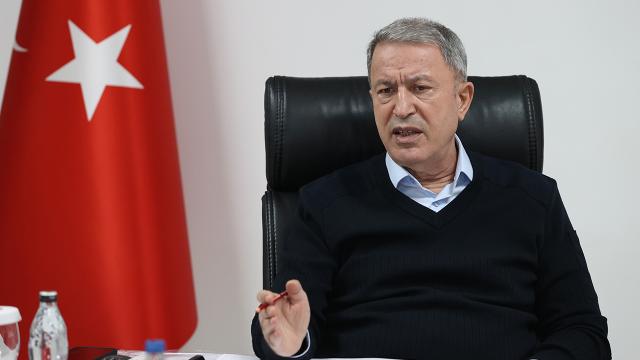Bakan Akar: Kerkük’teki Türkmenlerin hukukunun korunması önemli