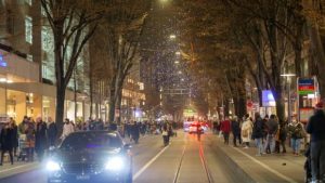 Omicron tespit edilen İsviçre’de yeni önlemler alındı