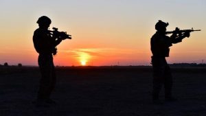 Sınırda biri PKK’lı 4 kişi yakalandı