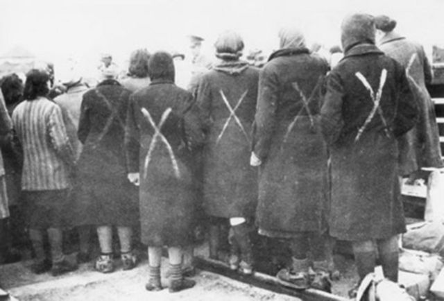 Nazi toplama kampından kaçan 9 direnişçi kadının hikayesi