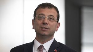 Cem Küçük:  İmamoğlu aday olur ve kazanırsa parlamenter sisteme dönmeyi kabul etmez