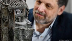 Görüş: Sömürge tarafından yağmalanan sanatın iadesi sadece başlangıç