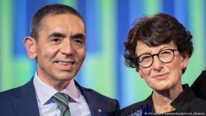 Şahin ve Türeci’nin resimlerinin euro banknotlarına basılması önerildi