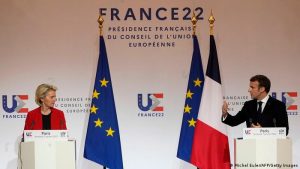 Macron’dan AB’nin stratejik gücünü artırma sözü