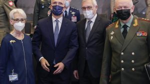 NATO-Rusya Konseyi: Rusya’ya Ukrayna için güvence yok, ittifakın kapısı yeni üyelere açık